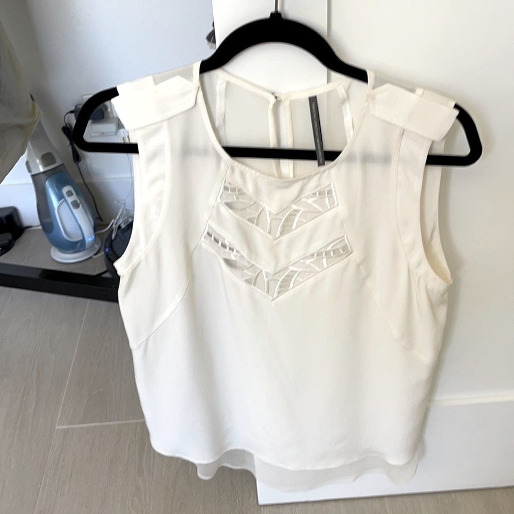 Twelfth Street by Cynthia Vincent 100% Silk Top- M